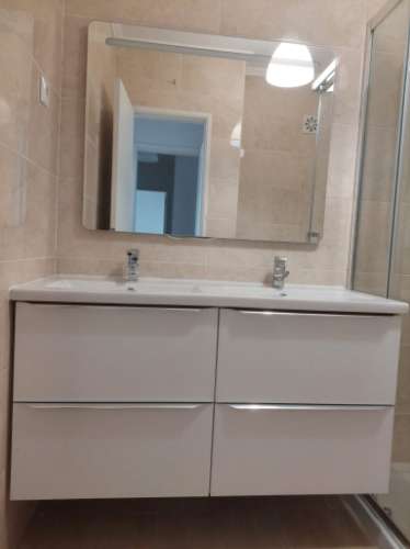 Arrendamento de Quarto na rua Adelaide Cabete