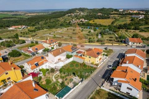 LOTE DE TERRENO PARA CONSTRUÇÃO - SANTARÉM