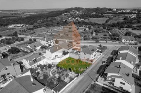 LOTE DE TERRENO PARA CONSTRUÇÃO - SANTARÉM