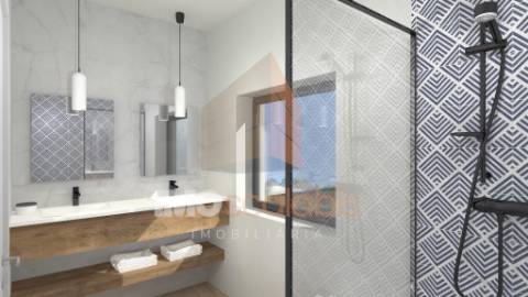 Moradia T4 com Piscina, Almeirim