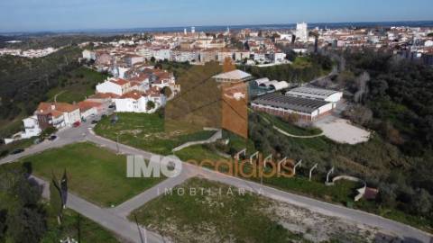 Monte Cravo - Terreno de 2.000m² para Construção de Moradias de Luxo em Santarém