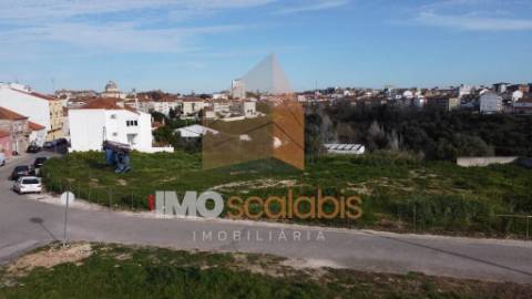 Monte Cravo - Terreno de 2.000m² para Construção de Moradias de Luxo em Santarém