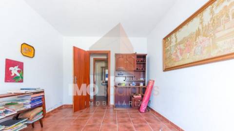 Excelente Oportunidade em Tremês - Conjunto de 2 Moradias + Terreno Urbano 