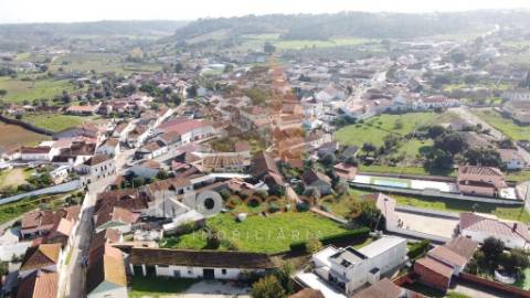 Excelente Oportunidade em Tremês - Conjunto de 2 Moradias + Terreno Urbano 