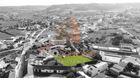 Excelente Oportunidade em Tremês - Conjunto de 2 Moradias + Terreno Urbano 