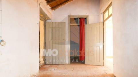 Moradia Térrea T3 – Carregueira 