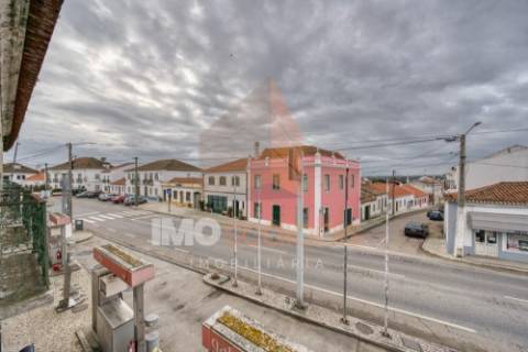 Prédio no centro da Chamusca