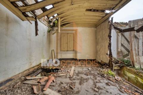 Prédio no centro da Chamusca