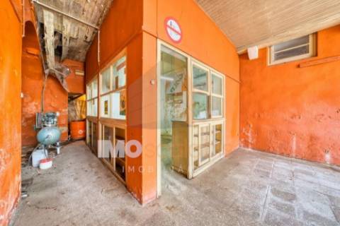 Prédio no centro da Chamusca