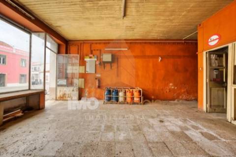 Prédio no centro da Chamusca