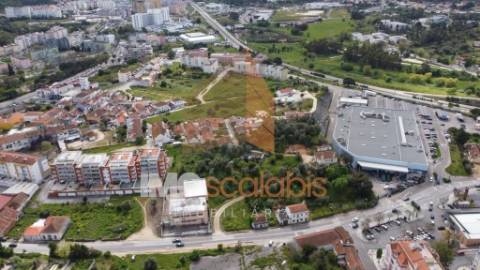 Venda Exclusiva de 5 Lotes de Terreno Urbano com Área Total de 7.595 m²