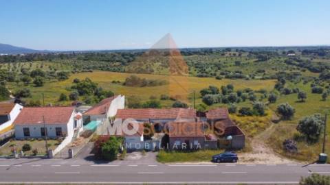 🏡 MORADIA T3 EM LOTE URBANO DE 2600m² – MOITA, PERNES