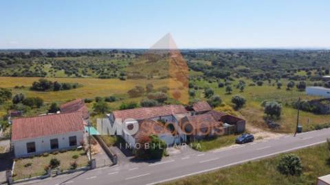 🏡 MORADIA T3 EM LOTE URBANO DE 2600m² – MOITA, PERNES