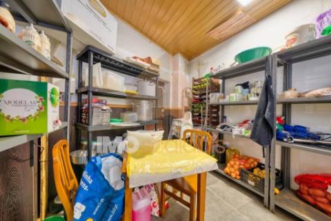 Café/Restaurante Totalmente Equipado – Pronto a Entrar | Trespasse