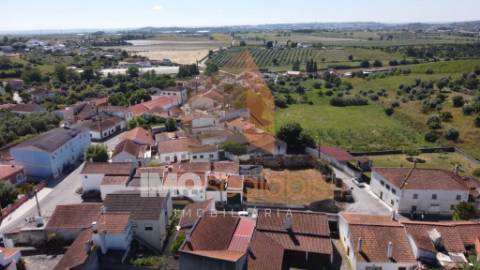  Venda de 2 Lotes de Terreno para Construção – Oportunidade Imperdível!