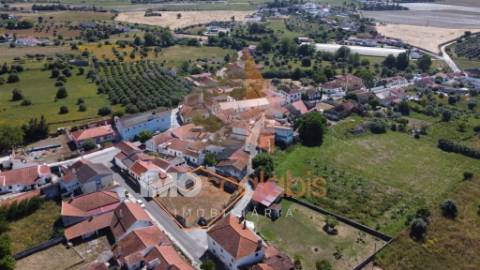  Venda de 2 Lotes de Terreno para Construção – Oportunidade Imperdível!