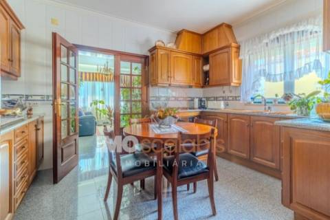 Moradia T5 a 5 minutos do centro histórico de Santarém