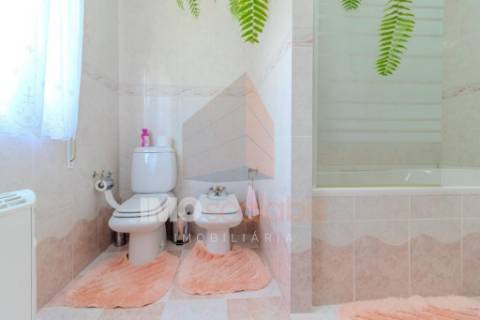 Moradia T5 a 5 minutos do centro histórico de Santarém