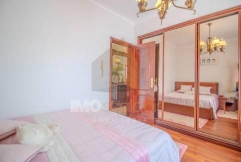 Moradia T5 a 5 minutos do centro histórico de Santarém