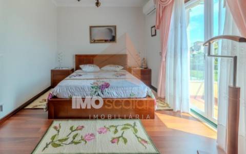 Moradia T5 a 5 minutos do centro histórico de Santarém