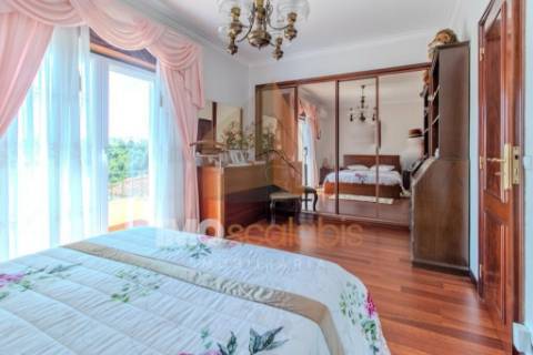 Moradia T5 a 5 minutos do centro histórico de Santarém