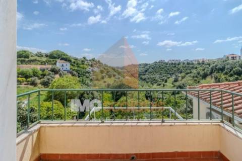 Moradia T5 a 5 minutos do centro histórico de Santarém