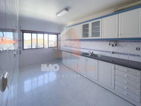 T3 no Planalto de Santarém – Excelente Oportunidade de Investimento!