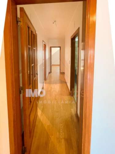 T3 no Planalto de Santarém – Excelente Oportunidade de Investimento!