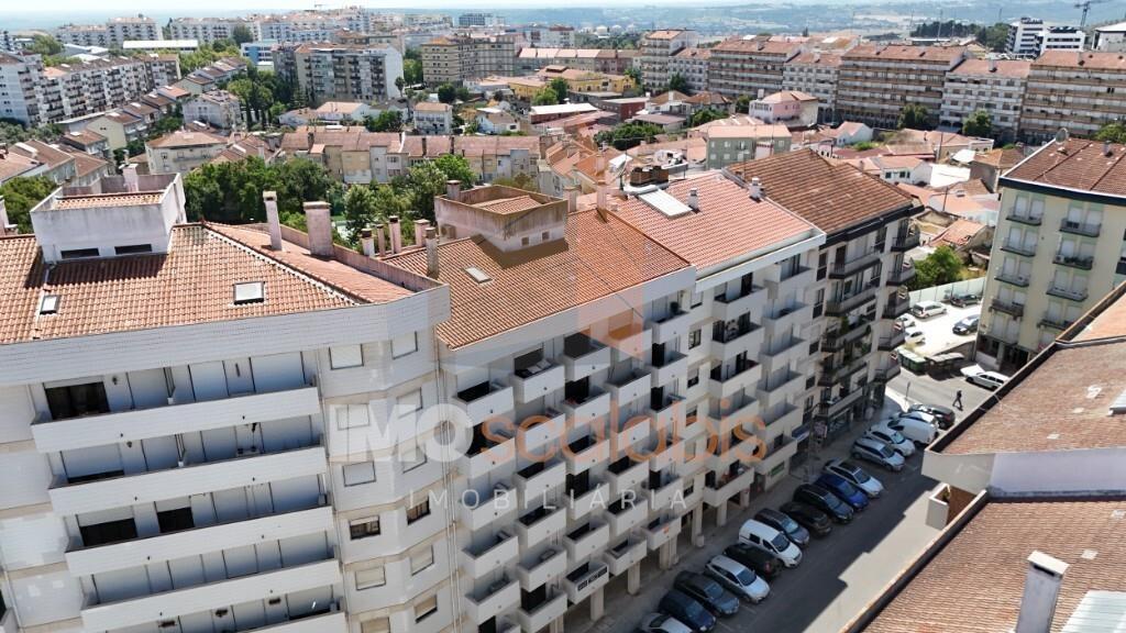 Apartamento T3, totalmente remodelado - Santarém