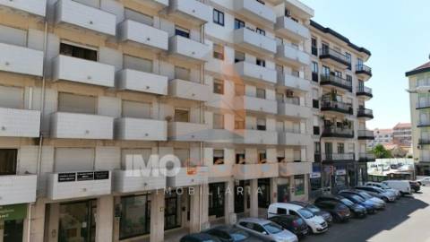 Apartamento T3, totalmente remodelado - Santarém