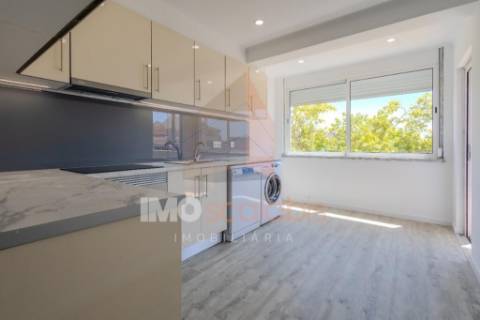 Apartamento T3, totalmente remodelado - Santarém