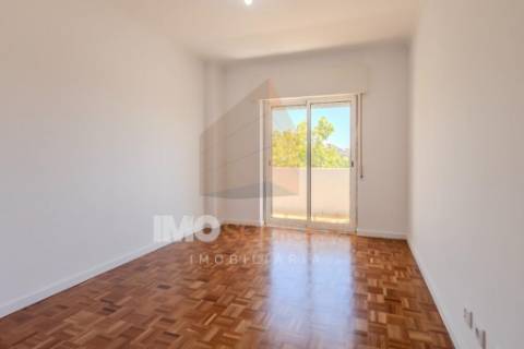 Apartamento T3, totalmente remodelado - Santarém