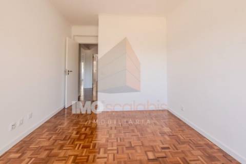 Apartamento T3, totalmente remodelado - Santarém