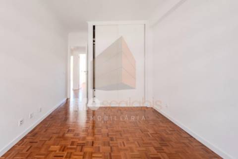 Apartamento T3, totalmente remodelado - Santarém