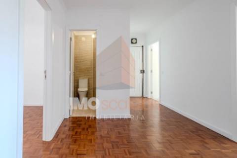 Apartamento T3, totalmente remodelado - Santarém