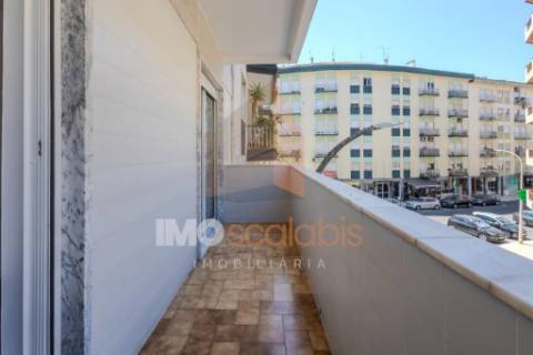 Apartamento T3, totalmente remodelado - Santarém