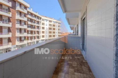 Apartamento T3, totalmente remodelado - Santarém