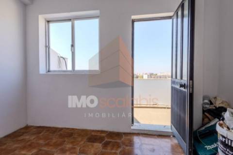 Apartamento T3, totalmente remodelado - Santarém