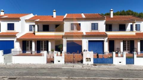 Moradia Geminada, Vale de Santarém