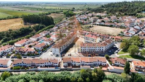 Moradia Geminada, Vale de Santarém