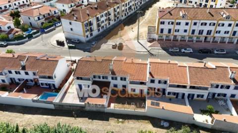 Moradia Geminada, Vale de Santarém