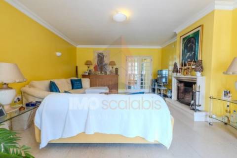 Moradia Geminada, Vale de Santarém