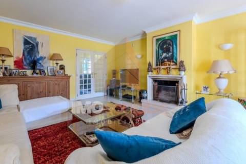 Moradia Geminada, Vale de Santarém