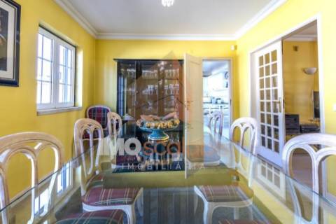 Moradia Geminada, Vale de Santarém