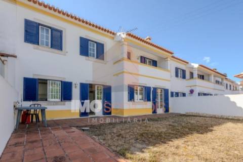 Moradia Geminada, Vale de Santarém