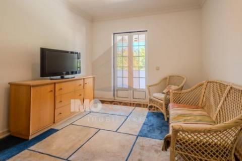 Moradia Geminada, Vale de Santarém