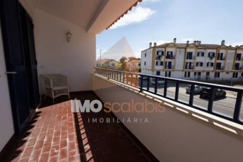 Moradia Geminada, Vale de Santarém