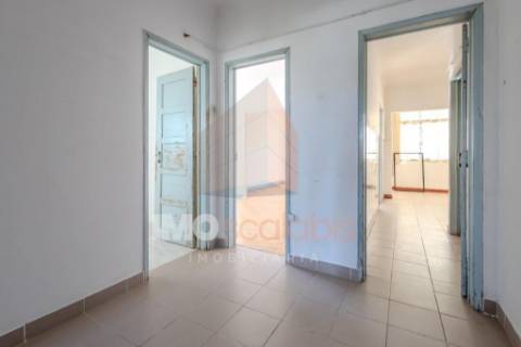 Apartamento T2 com Potencial para T3 no Planalto, Santarém