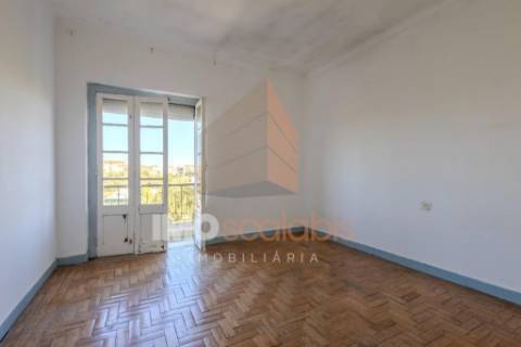 Apartamento T2 com Potencial para T3 no Planalto, Santarém