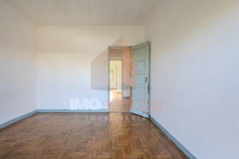 Apartamento T2 com Potencial para T3 no Planalto, Santarém